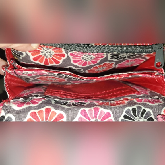 Vera Bradley Cheery Blossoms Wallet. Preowned. - Picture 11 of 11